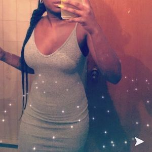 SOLD Éditorial dress